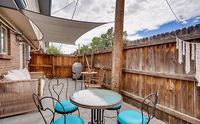 Family Townhome Near Mountains & Olde Town Arvada